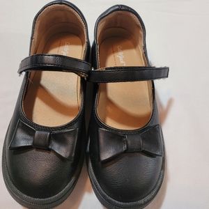 Girls size 12 Cat and Jack dress shoes